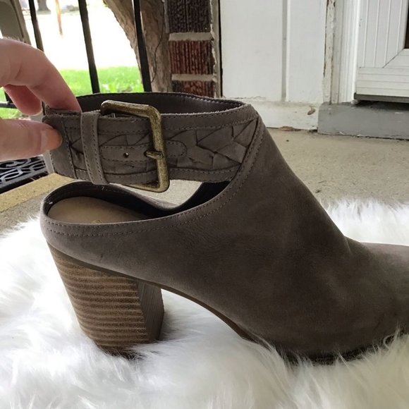 Aldo Taupe Ankle Strap Booties! - Picture 4 of 4